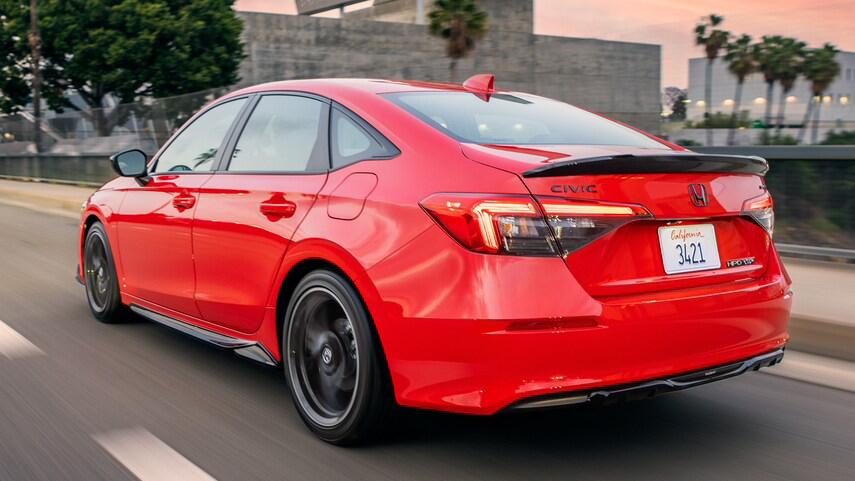 思域对比雅阁试驾,国外试驾本田思域1.0t