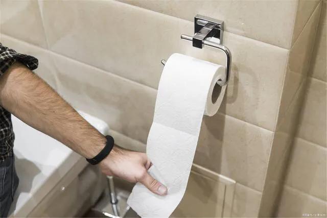 生活小妙招（人在上厕所时的讲究）