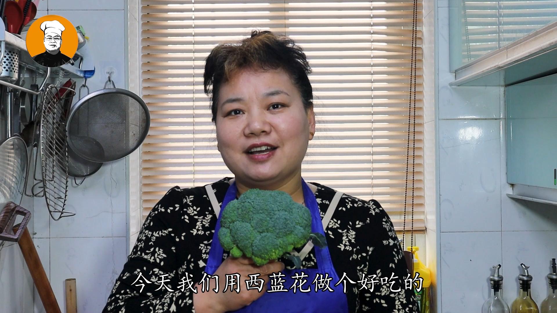 鸡蛋和西兰花怎么做早餐,西兰花拌鸡蛋早餐