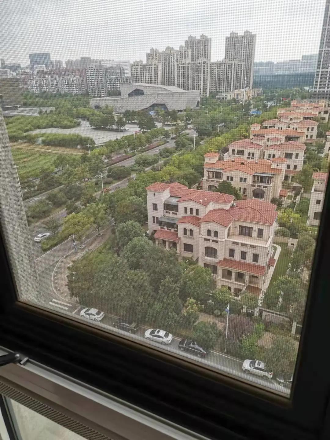 实探二手房,政务区栢悦公馆最新房价