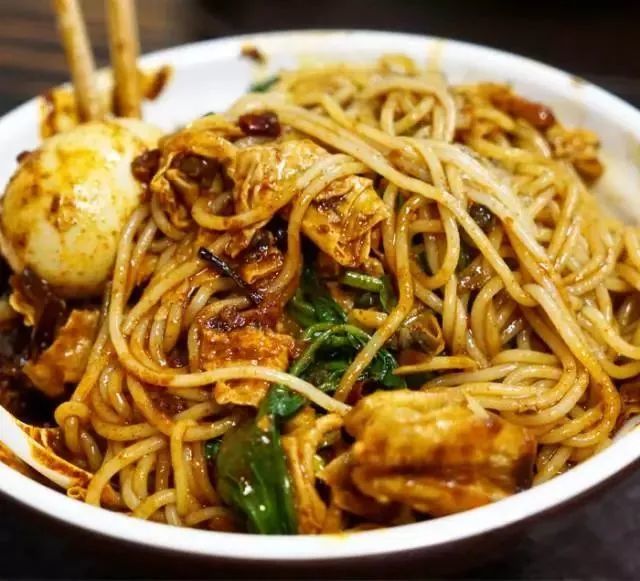 南宁螺蛳粉吃货推荐,推荐南宁好吃的螺蛳粉