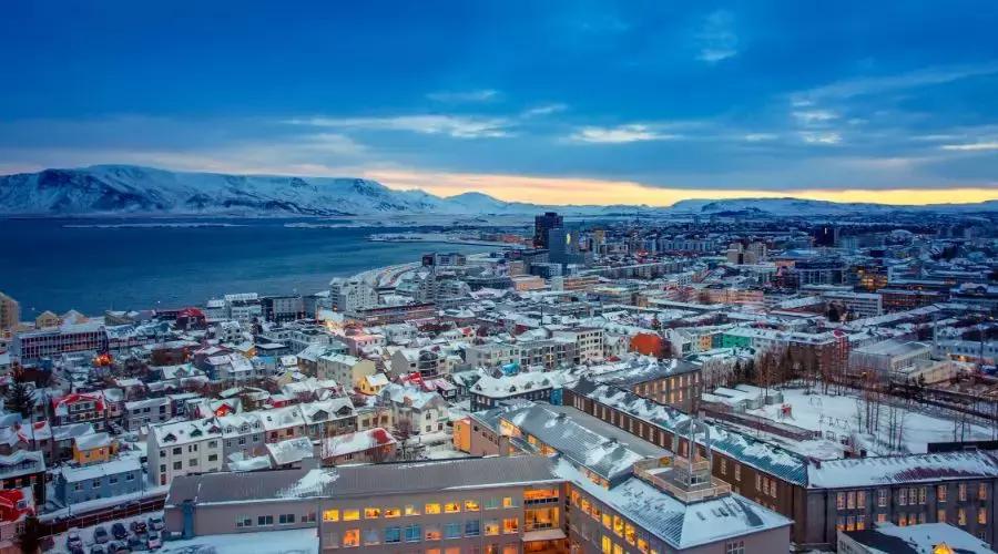 这里是世界的尽头粤语,这里是世界的尽头粤语版