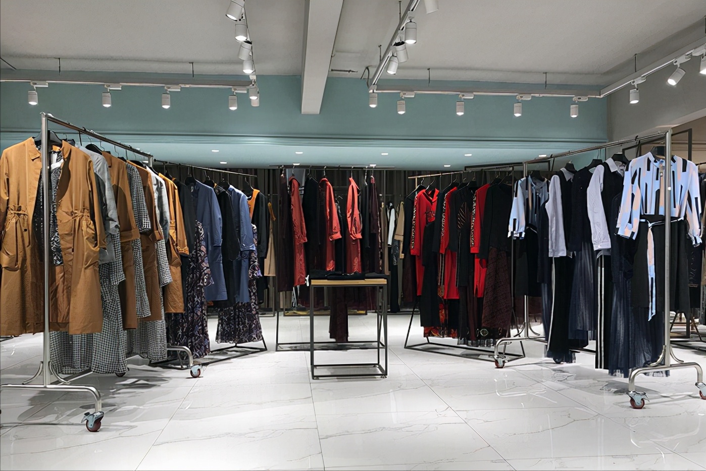 杨天真大码女装在哪个平台,杨天真退出教母行列了吗