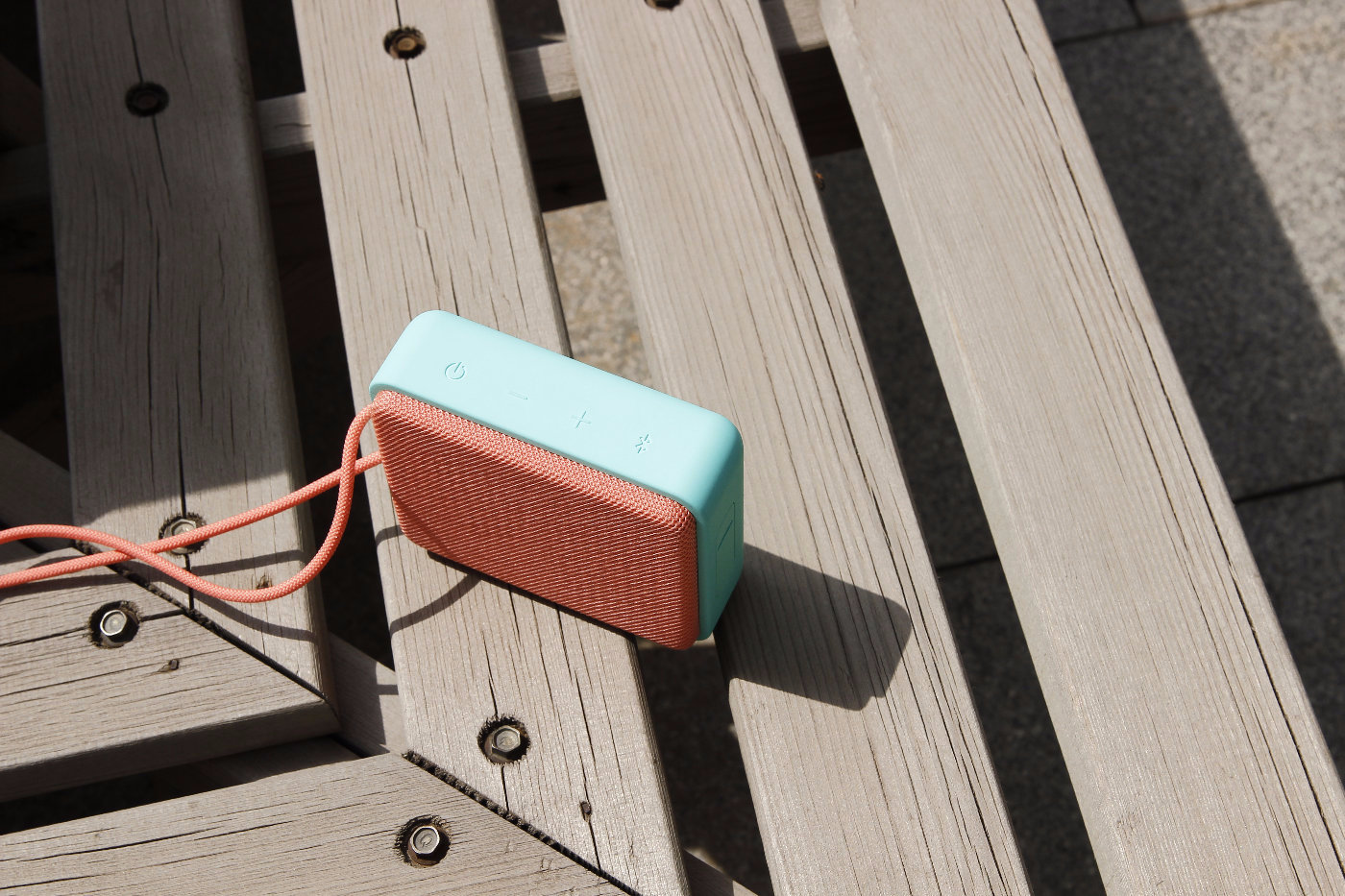 尊宝jamo是什么档次,尊宝和丹麦jbl音箱比较