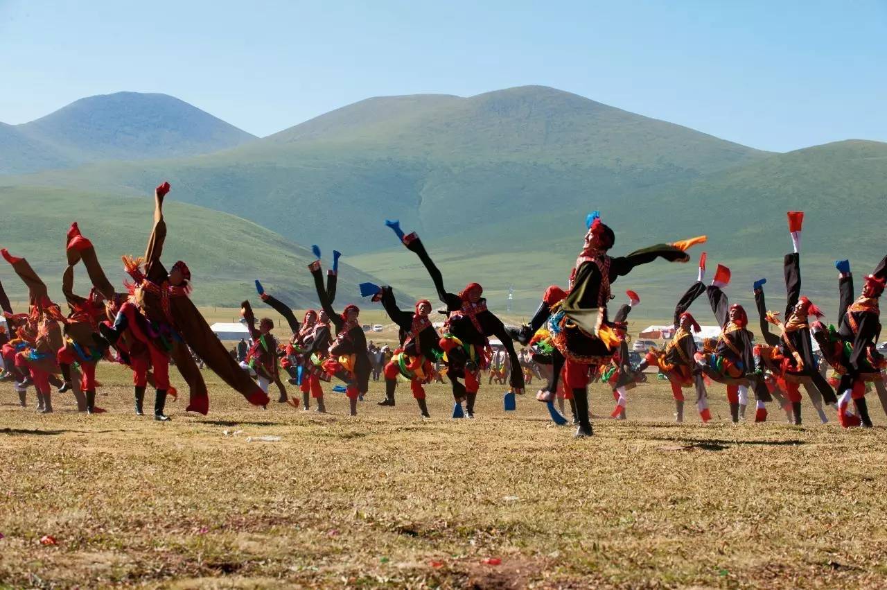 藏族的传统节日是什么,藏族回族苗族的传统节日是什么