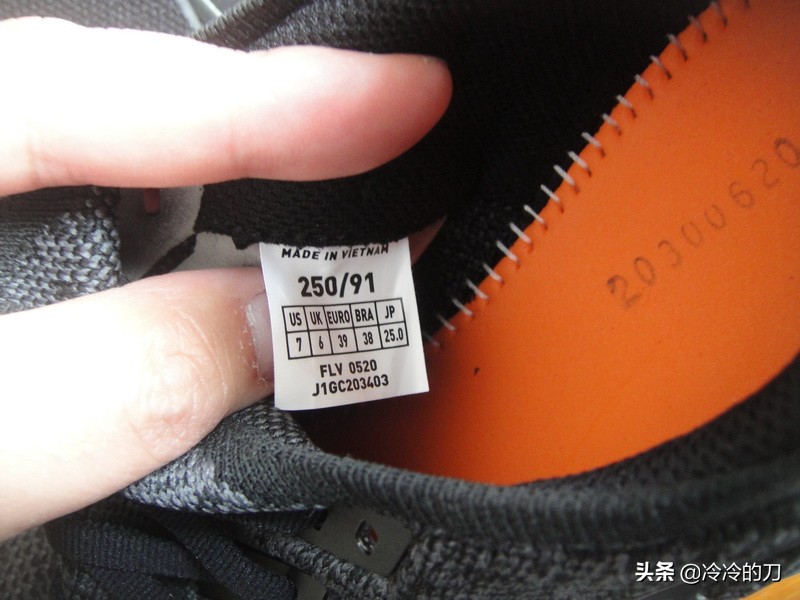 mizuno缇庢触娴撹窇闉媤avesky4,mizuno璺戞闉嬬編娲ユ祿wave58