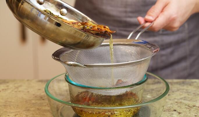 正宗襄阳牛肉面是什么样的面,一碗真正的牛肉面视频