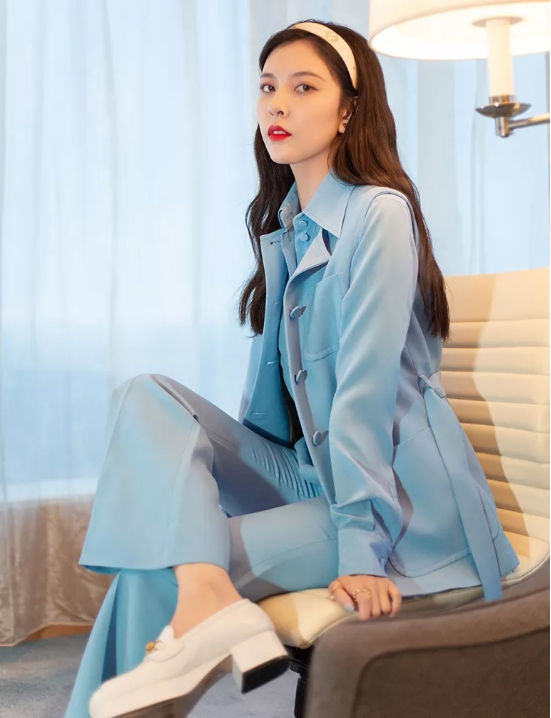 头大适合披发还是扎发,你的脸型适合扎发还是披发