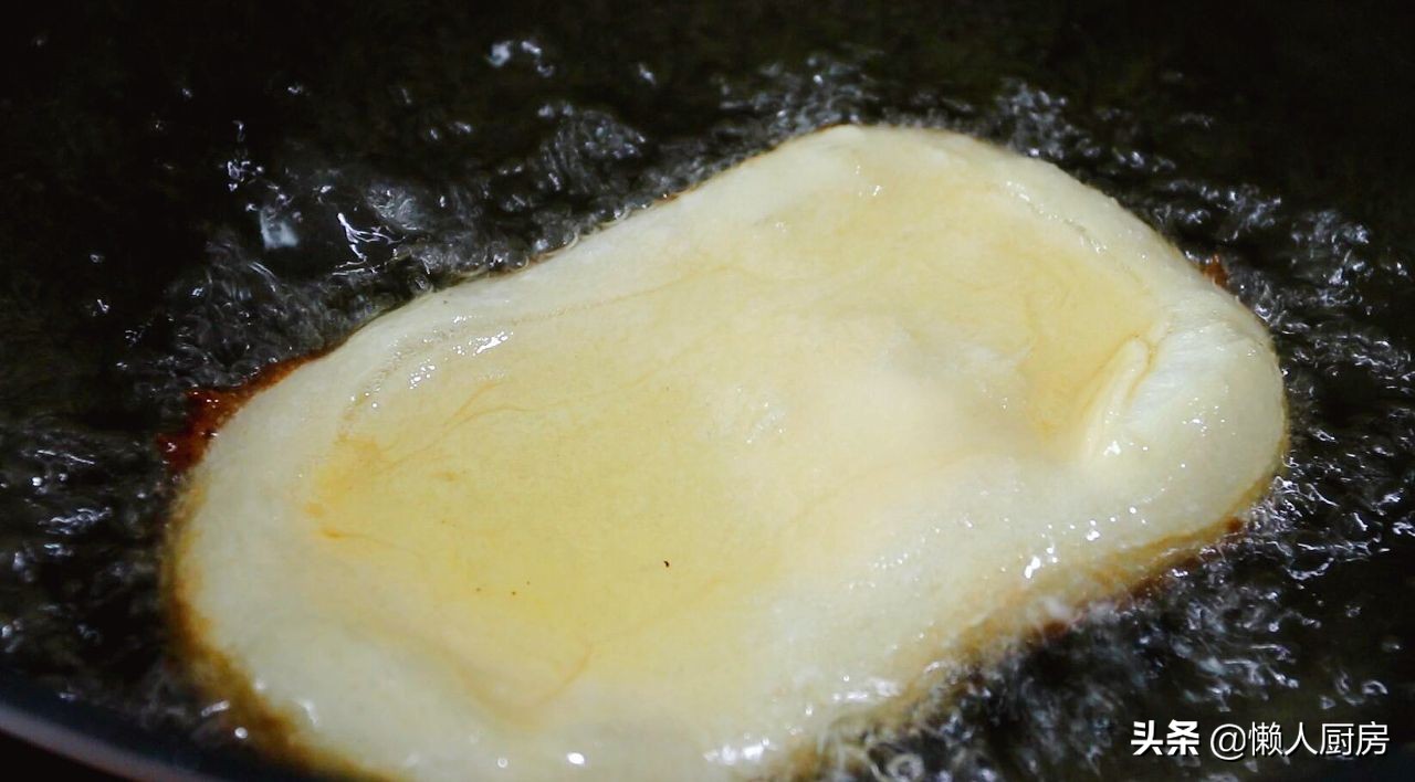 6两面粉多少克白糖和水,6两面粉用多少水