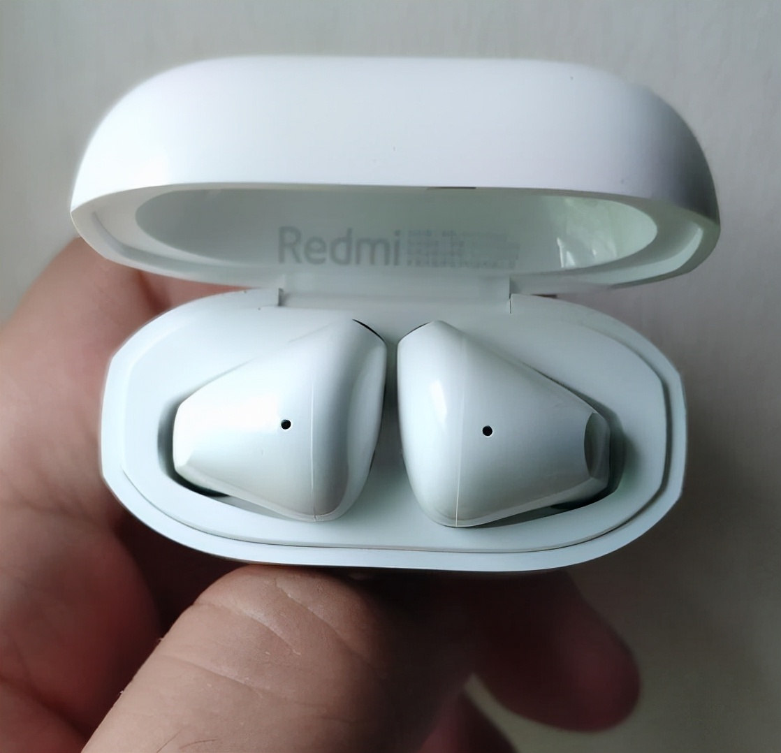 RedmiBuds3青春版分主次耳机吗,redmibuds3是入耳还是半入耳