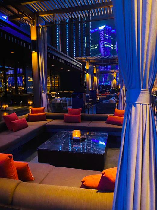 夜上浓妆完整版,重庆丽晶酒店酒吧