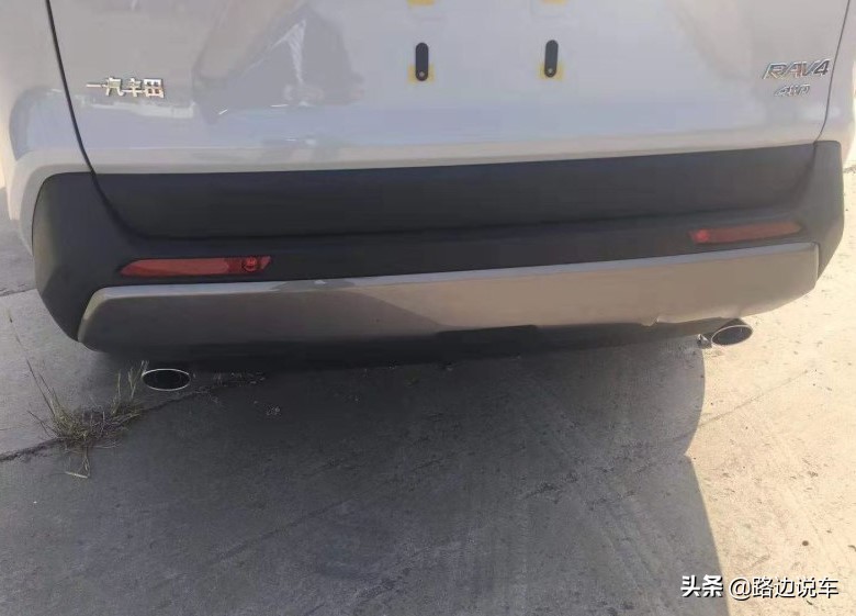 丰田23款rav4荣放2.5落地价,23款丰田rav4荣放混动落地多少钱