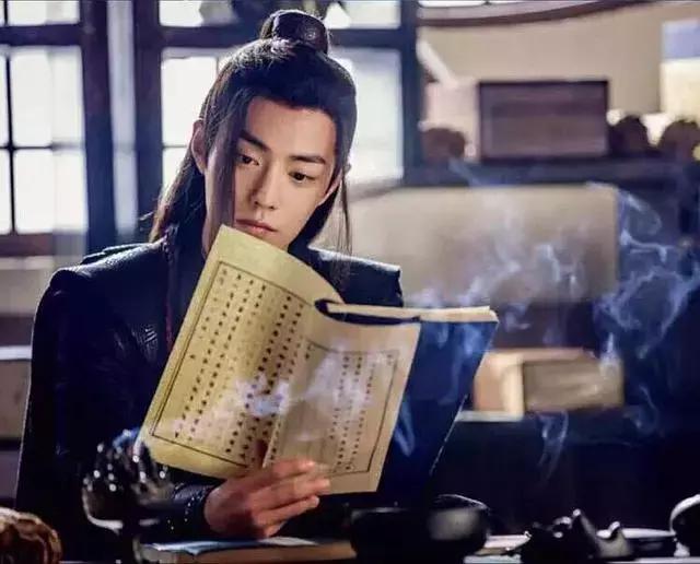 曾经嫌他丑,如今变舔狗!肖战为了美做了哪些努力?