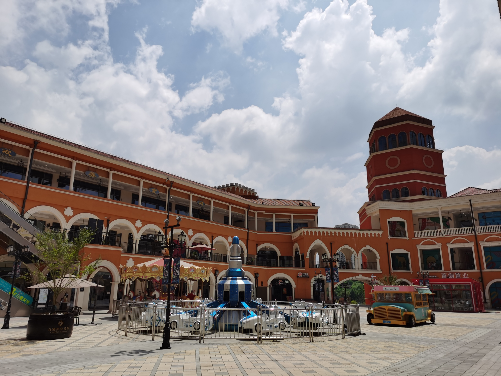 重庆景区购物广场,重庆值得一去的购物广场