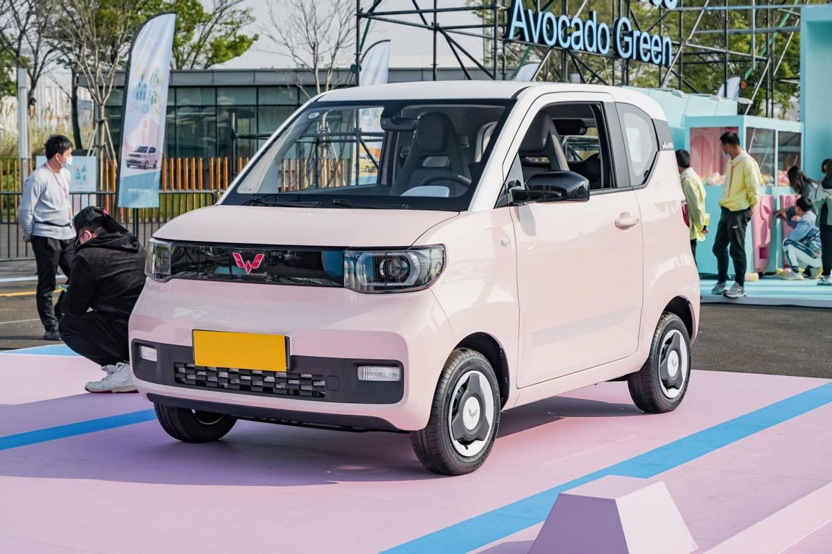 电动汽车推荐女生代步,女生代步便宜小型车