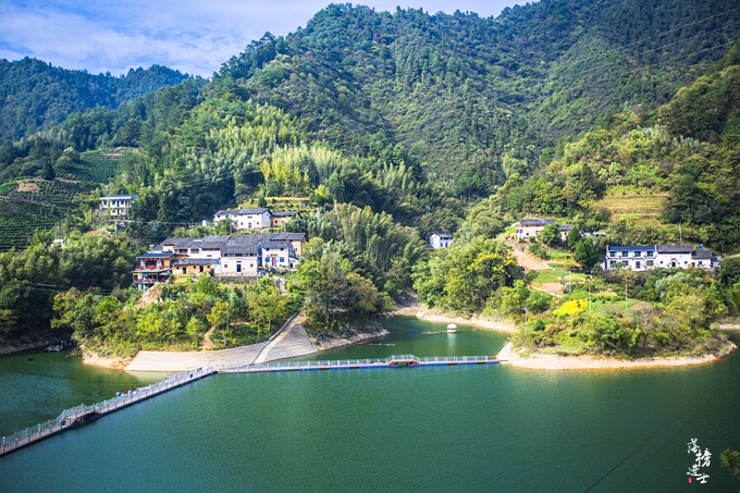 黄山美景迷人,黄山天池美景