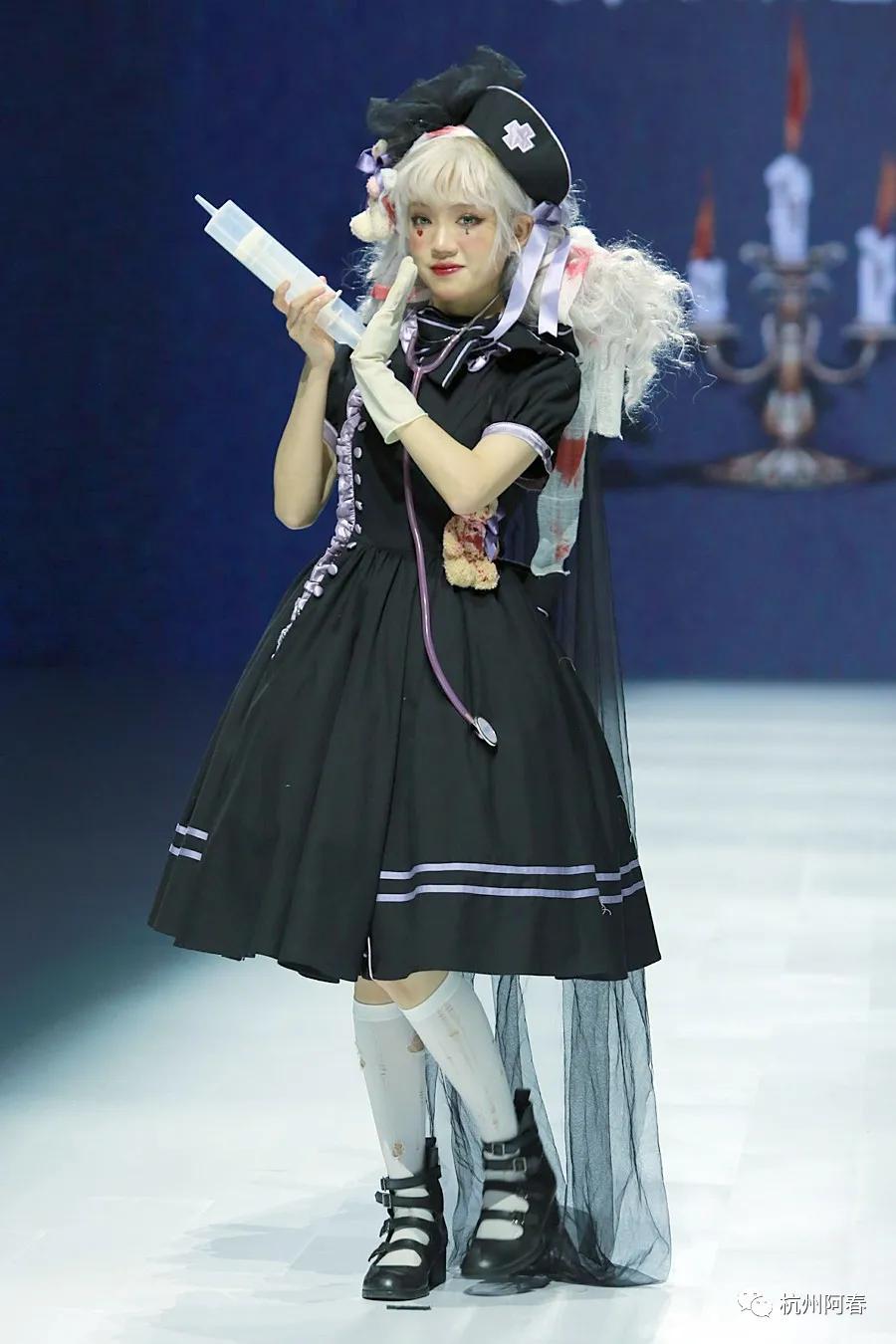 国际时尚周巴黎,时装周秀场