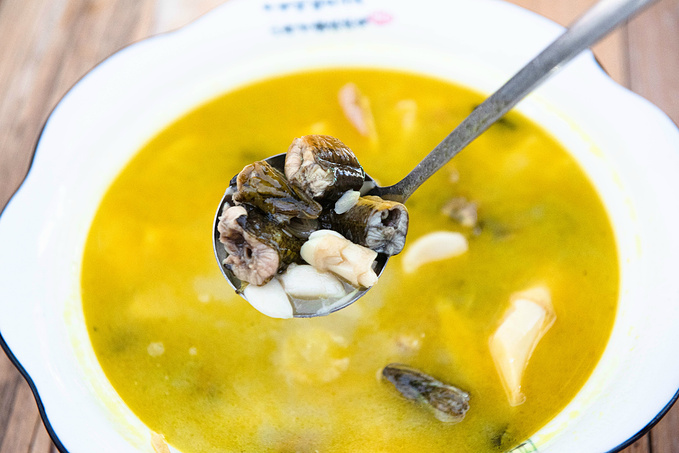 初夏品风凉饭，南北湖商玉客栈，推窗有山水