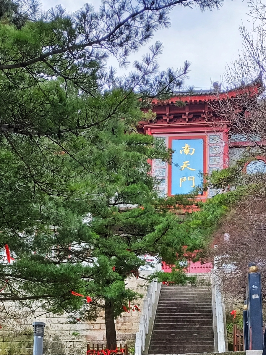 华山二日游登山攻略路线图,陕西自由行夜爬华山