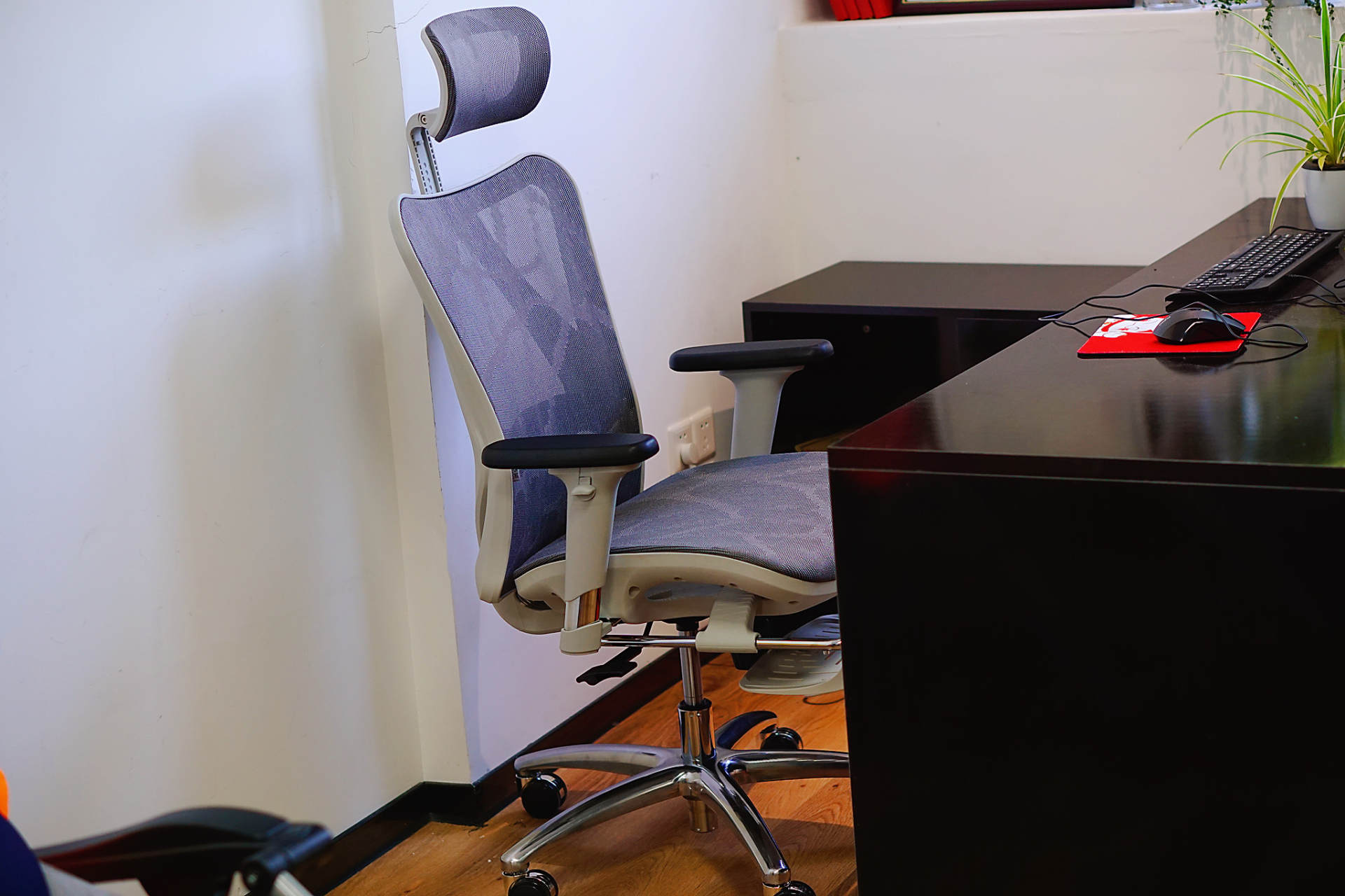 人体工学椅可调节护腰,人体工学护腰坐姿椅