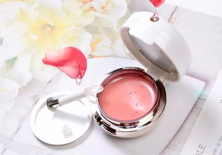 嘴唇不再干燥起皮温和润唇,秋冬唇干燥起皮