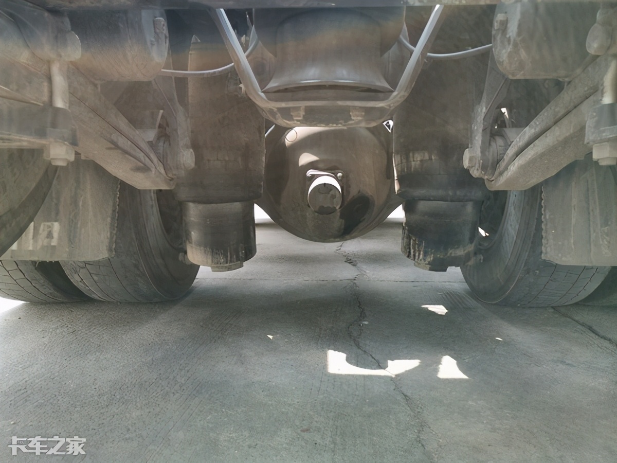 斯堪尼亚国六二手车多少钱,二手斯堪尼亚牵引车什么价格