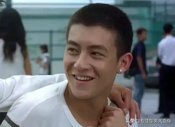 痞帅的寸头男生发型,寸头怎么拍出痞里痞气的感觉