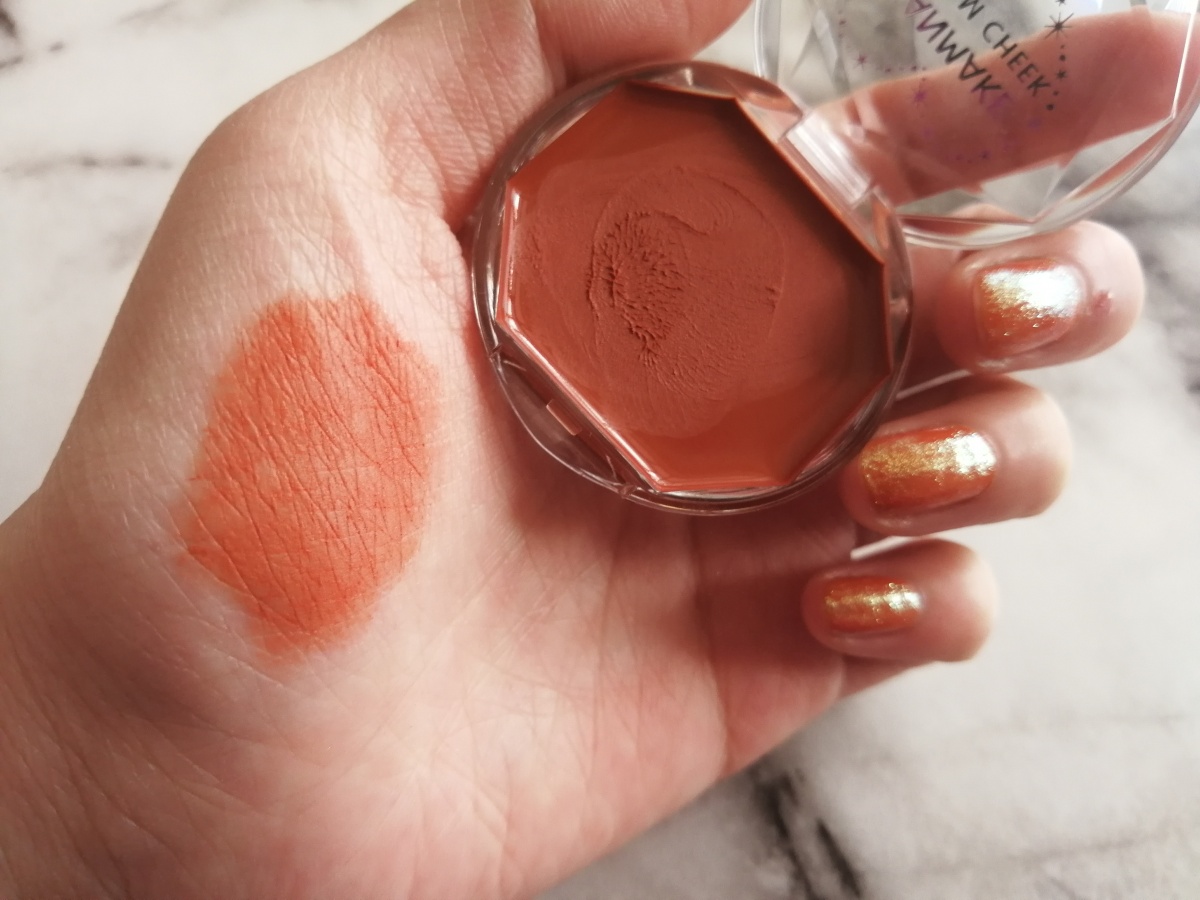 分享百元以内的好物,分享日常彩妆护肤