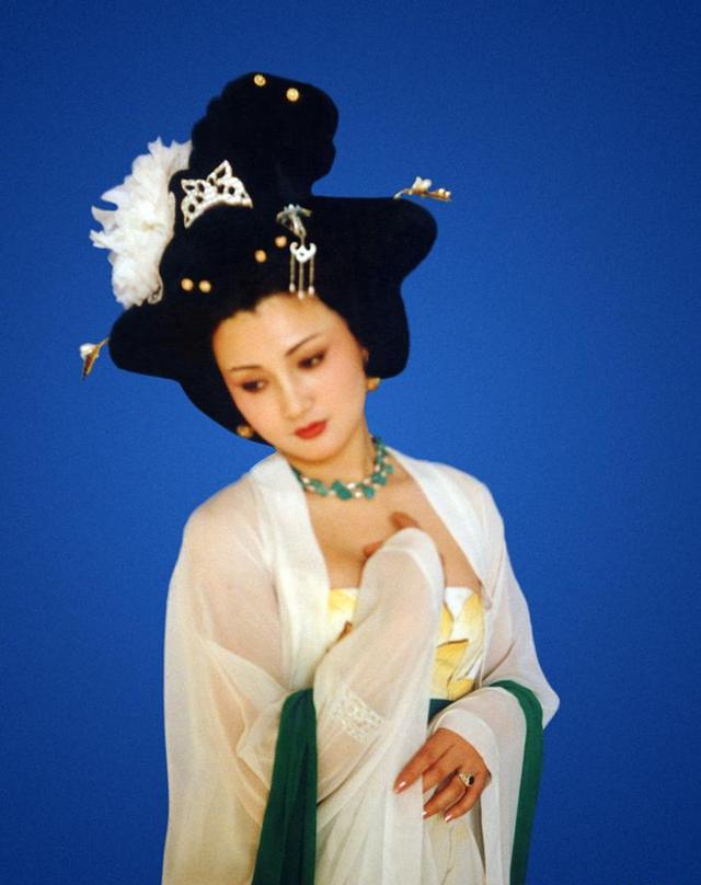 林芳兵版本杨贵妃全部造型合集,林芳兵增肥30斤演的杨贵妃