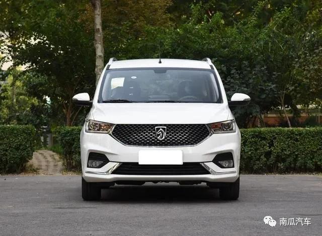 宏光s3和宝骏360,开五菱宏光mini再开轿车