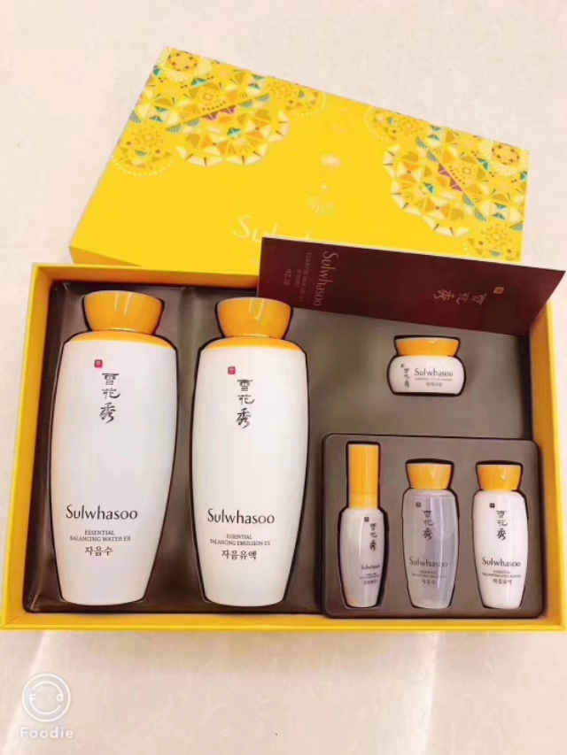 夏天一瓶就够的护肤品,夏天爆款护肤品