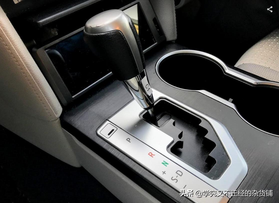 新老凯美瑞用车感受对比：新款开起来竟有一股德味儿