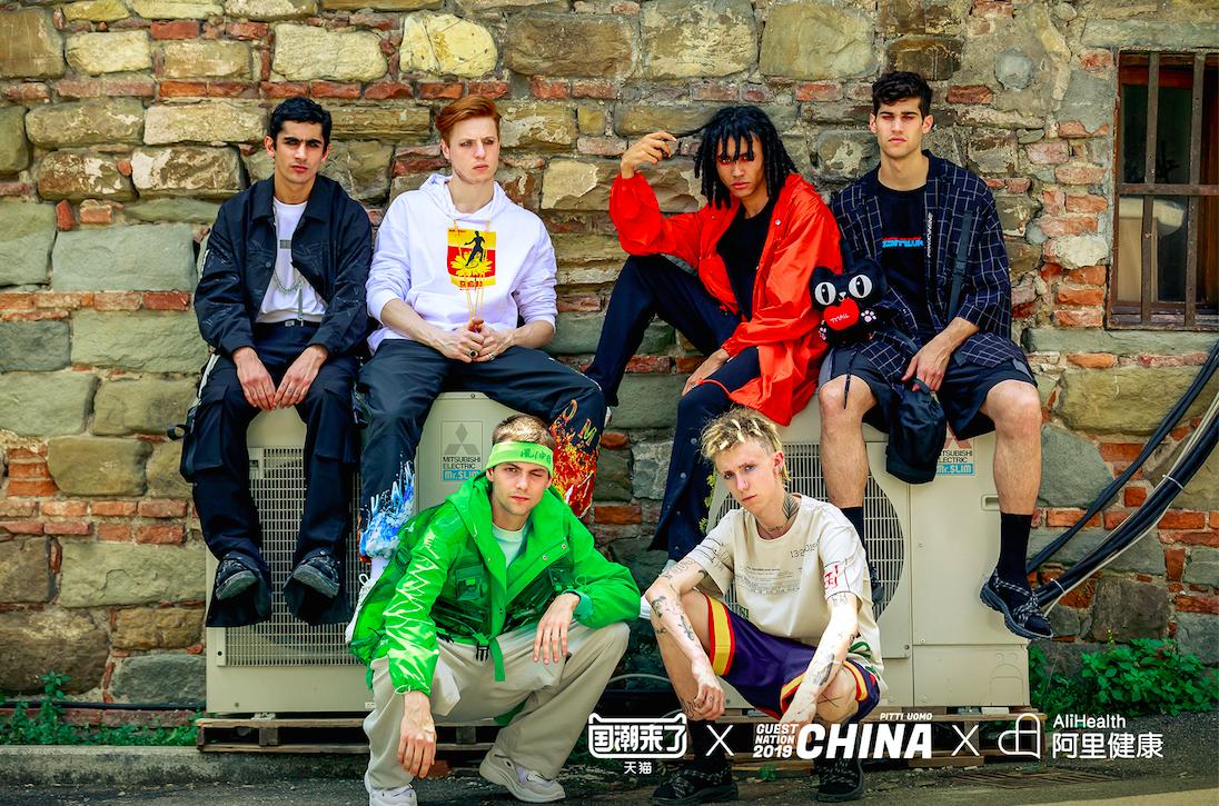 天猫618期间天猫带着回力等国货上了佛罗伦萨男装展