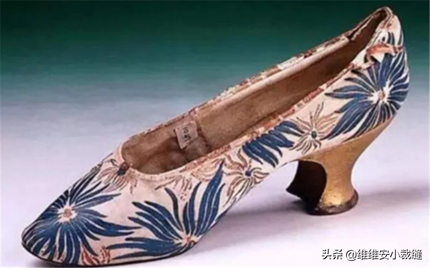 慈禧太后奢华鞋,时尚女王鞋店多少钱