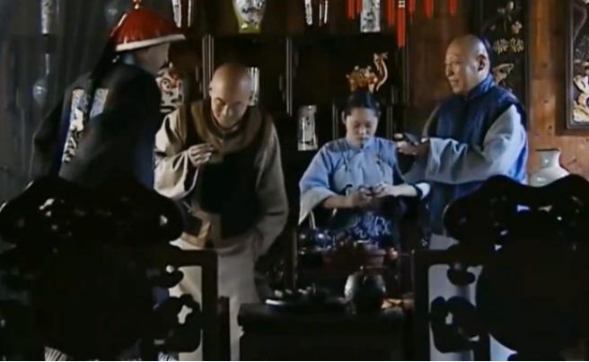 两大军事集团的争斗导致什么后果,两个地产商的利益纷争