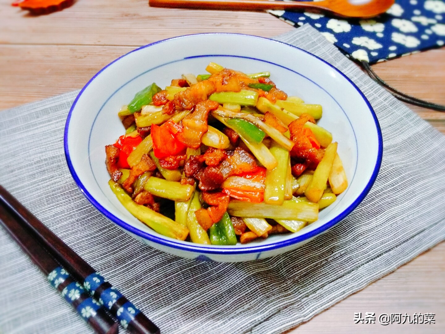 这才是芦笋最好吃的做法,芦笋最好吃的几种做法