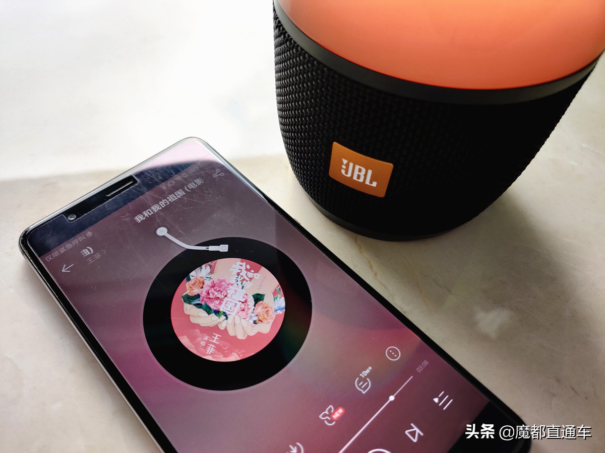 双11热卖爆品：劲歌溢彩黑金脉动JBLPULSE3SE蓝牙音箱评测