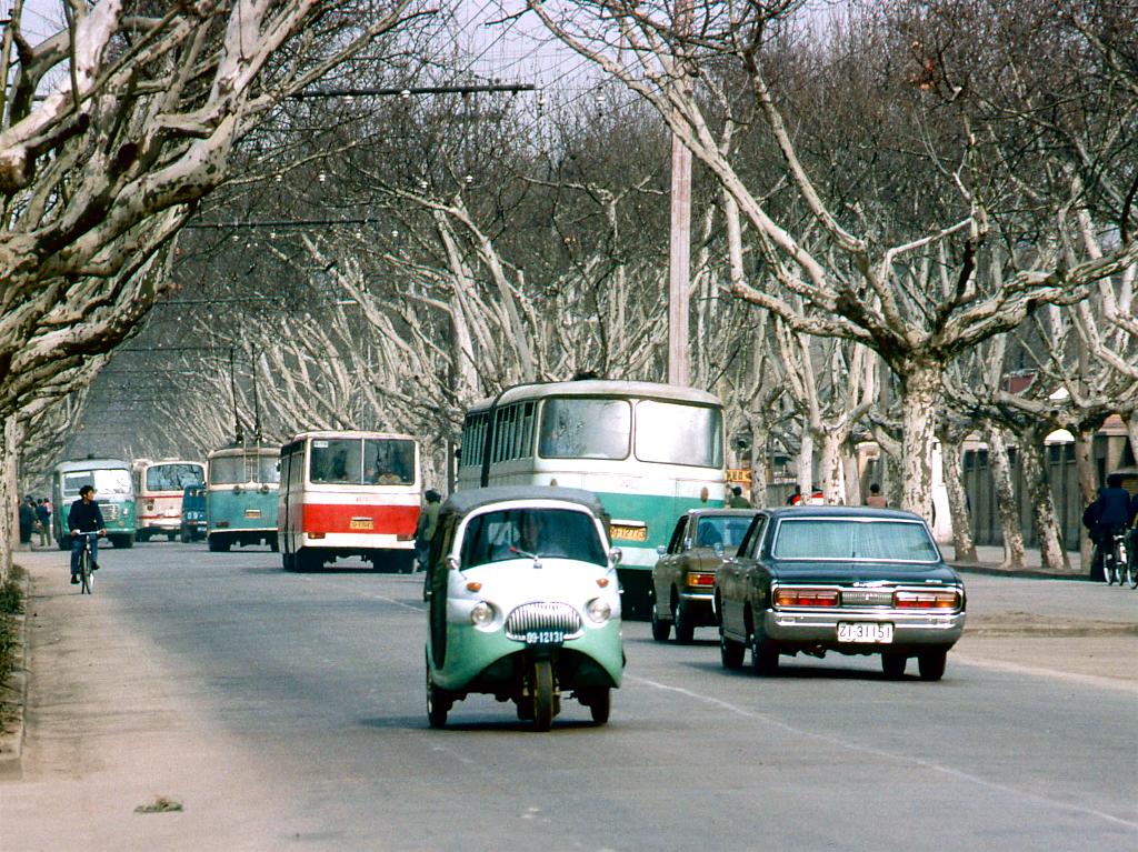 美国人拍摄的中国纪录片,美国人拍北京街头真实生活