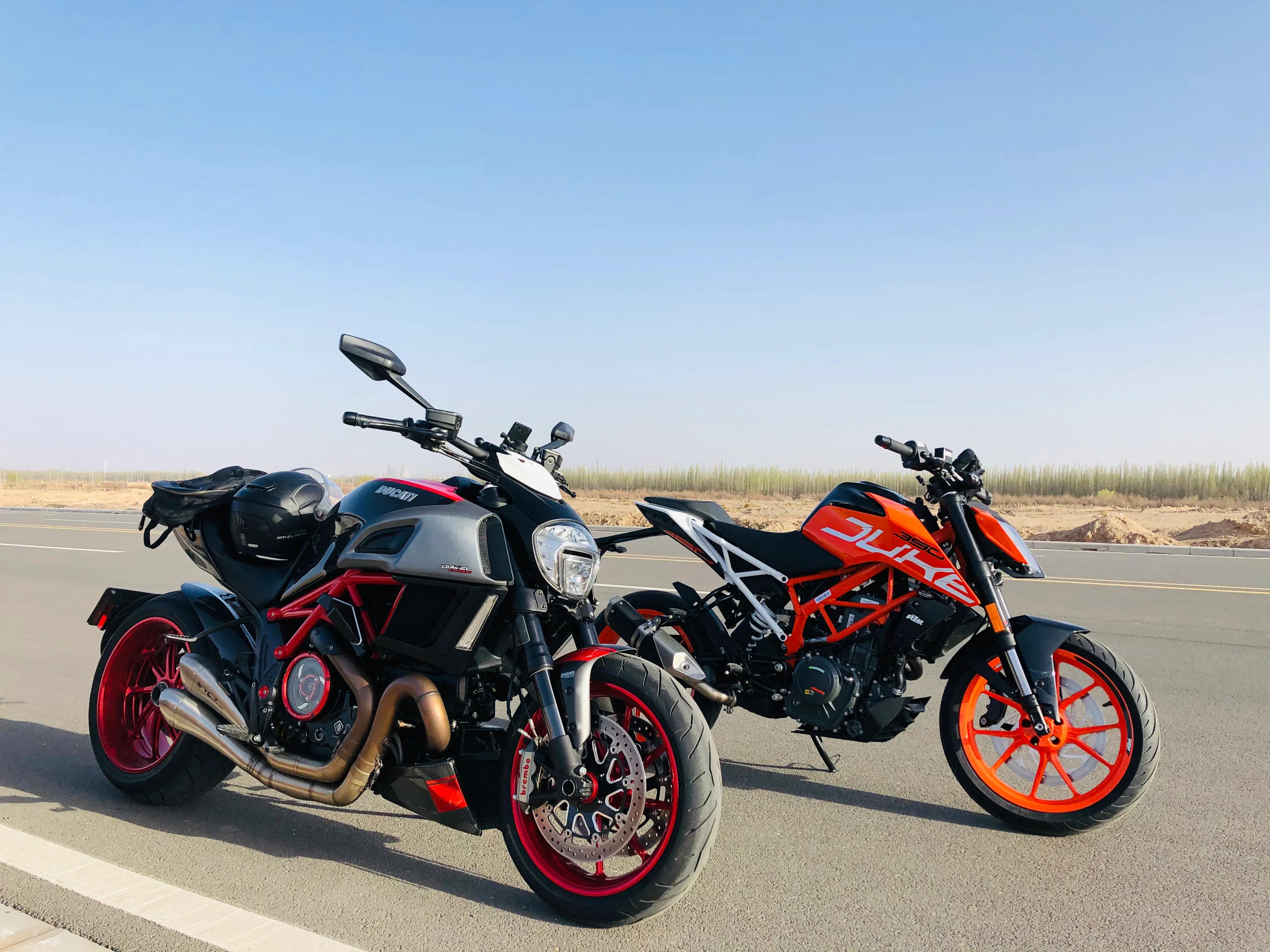 ktm390和杜卡迪795哪个值得购买,老款ktm杜克390值得入手吗