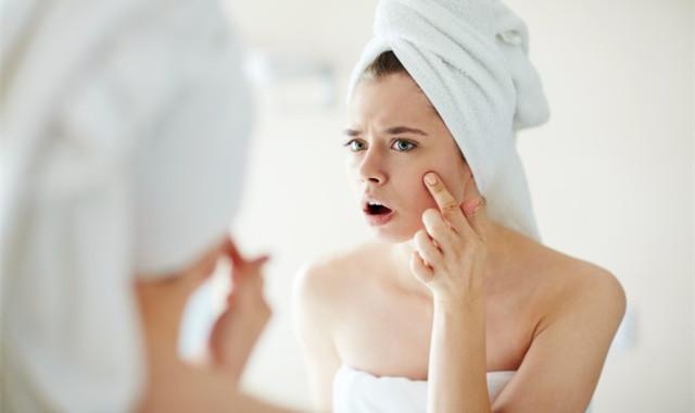 怎么才能有效的去除草莓鼻,消除草莓鼻的最快方法不用化妆