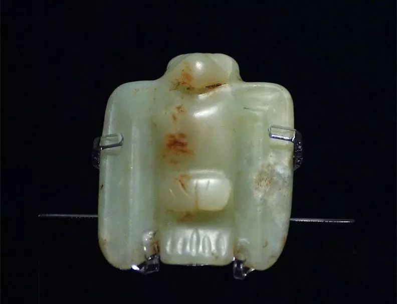 红山玉器真假图片对比,红山玉真假图对比