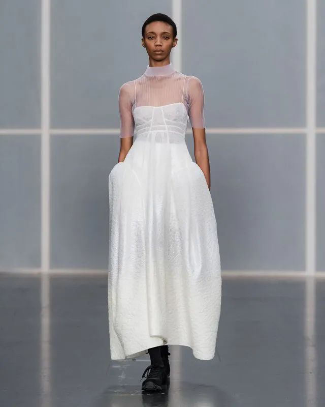 巴黎时装周2020尝鲜视频,巴黎时装周的潮流元素