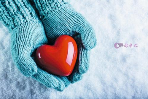 根除眼袋黑眼圈皱纹皮肤暗黄,中年人黑眼圈眼袋能根除吗