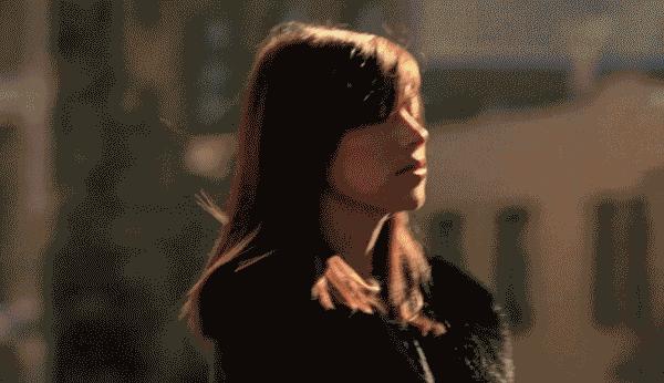 冬天别再穿这些衣物了,现在流行怎么穿保暖洋气又好看