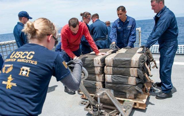 中国崛起!广州劳力士价还不到3000,贪婪的瑞士给老外上了一课