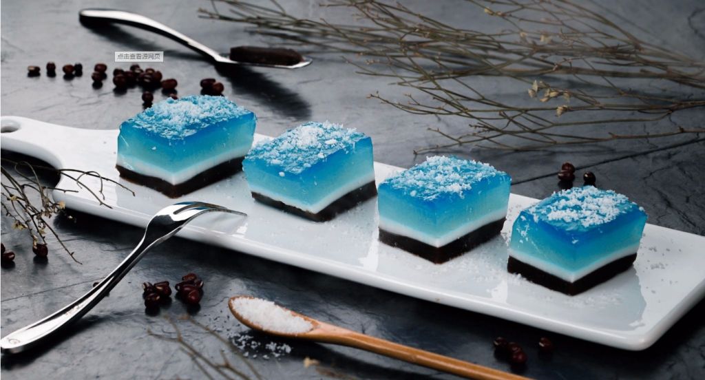 日本最复杂的草莓甜品,日本最顶级甜品