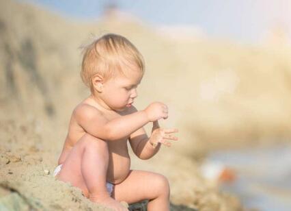 新生儿宝宝湿疹怎么护理效果最好,新生儿宝宝湿疹怎么消除又快又好