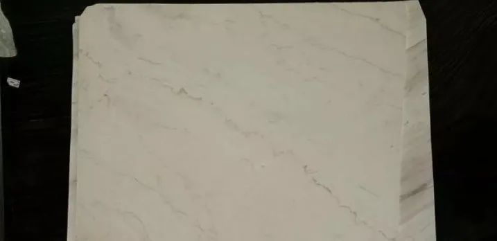 天然大理石爵士白多少钱1平方,爵士白大理石为什么发红了