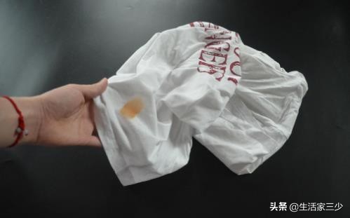 真丝衣物怎么去油渍妙招,怎么去真丝衣服上的油污渍