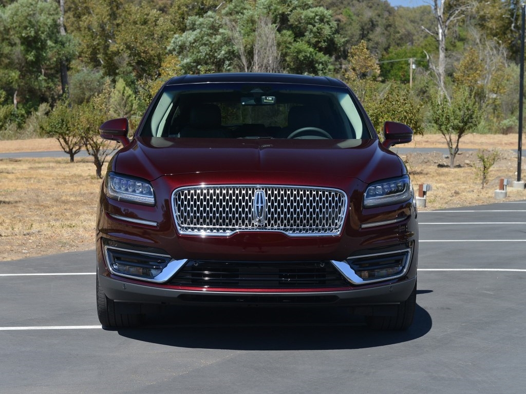 又一顶级豪车将入华捷恩斯g90,又一日系豪车异军突起车长近5米